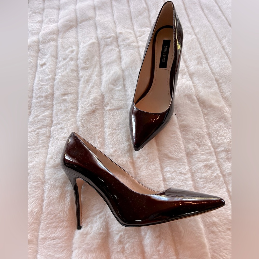 Wine color Patent Leather stiletto shoe. 4 inch heel.  Never worn